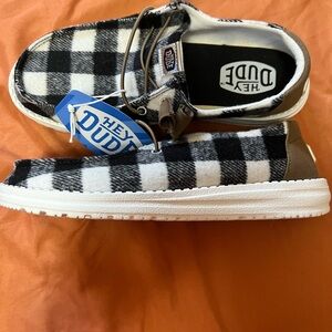 Hey Dude Wendy buffalo 🦬